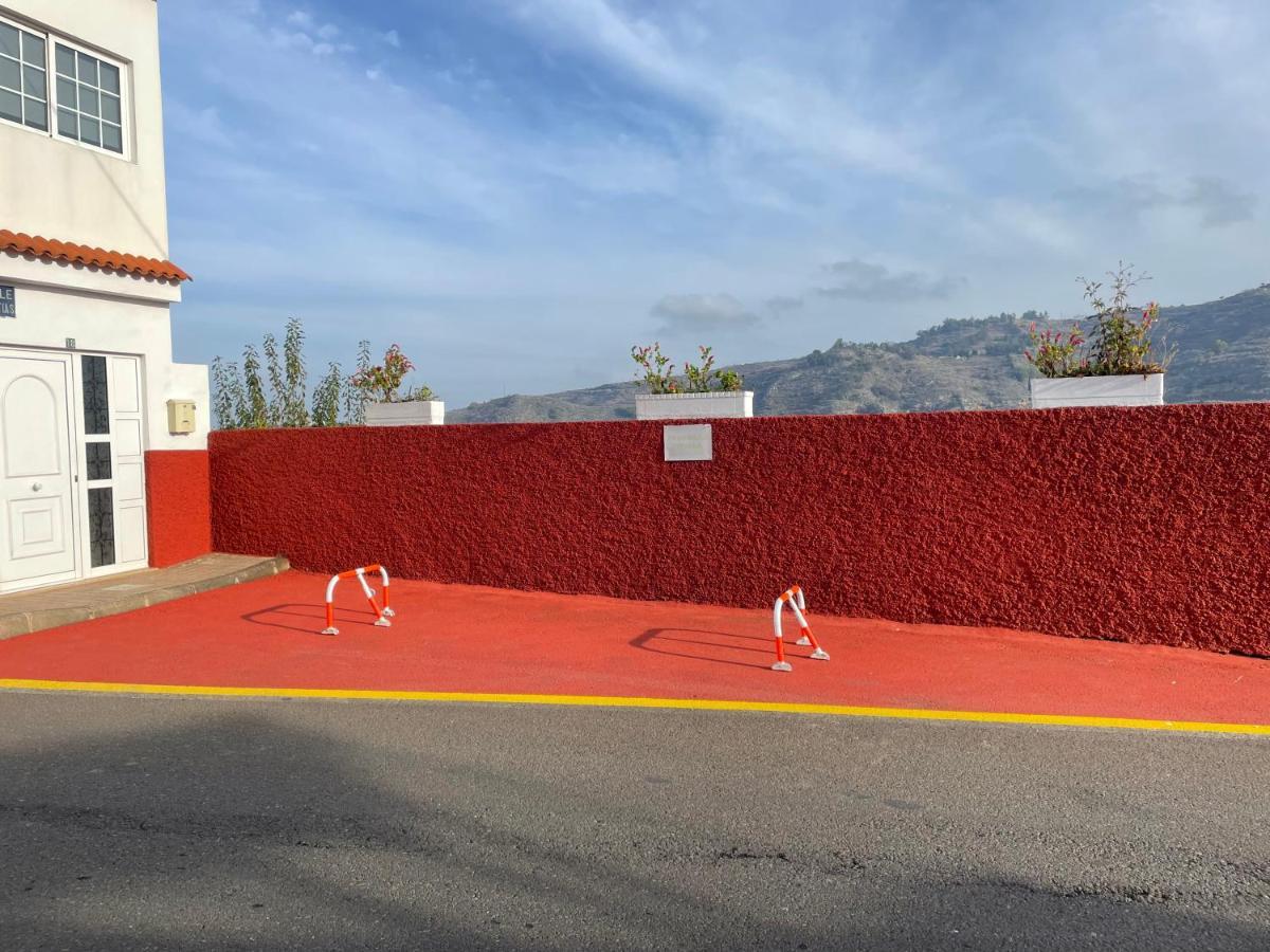Casa Rosalia. Apartamento Con Vistas A La Montana Teror Kültér fotó