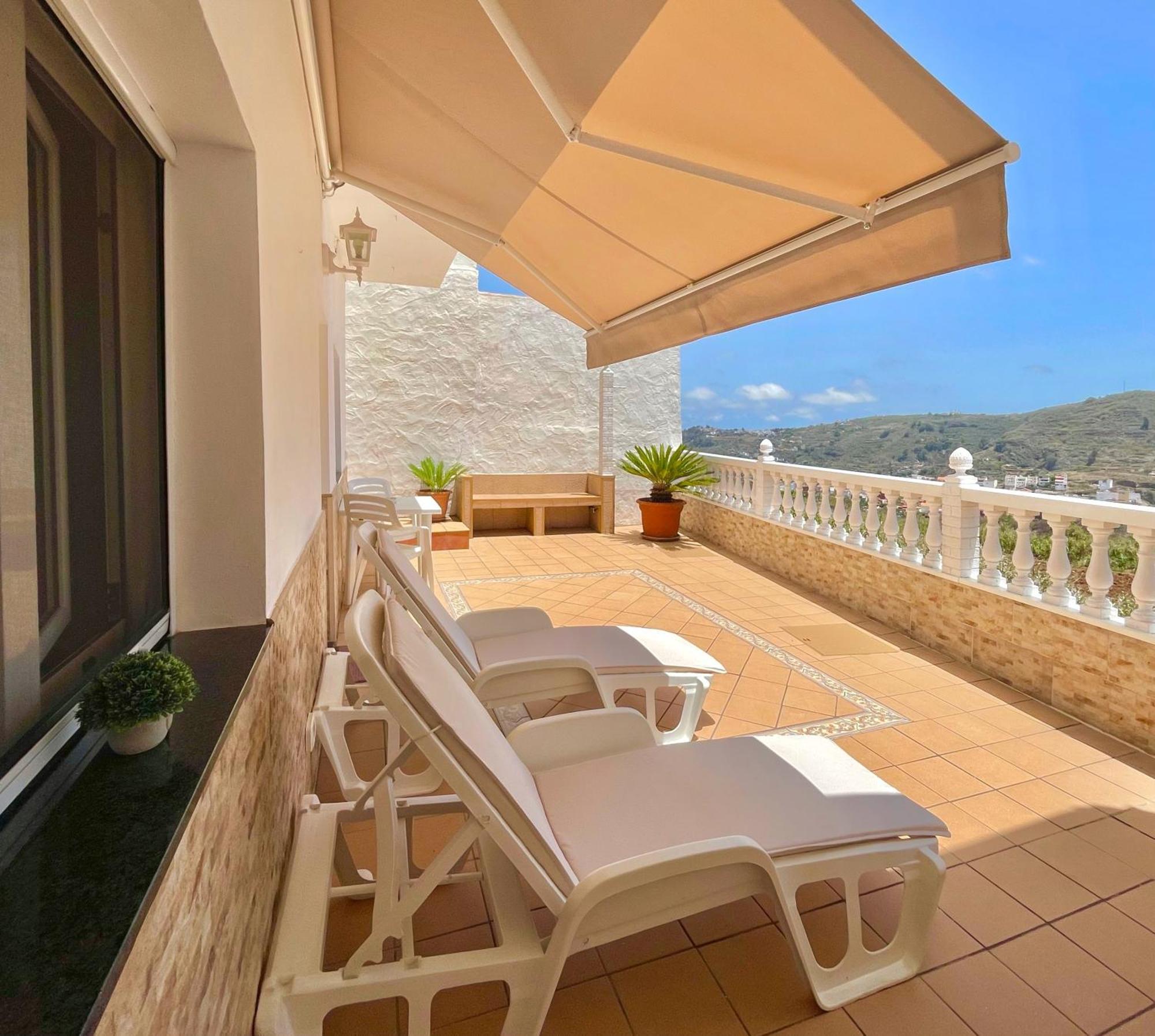 Casa Rosalia. Apartamento Con Vistas A La Montana Teror Kültér fotó